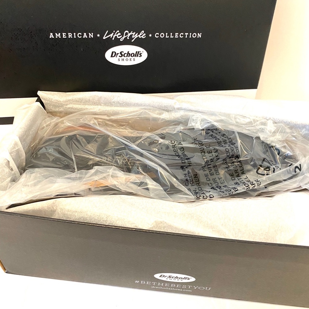 Dr. Scholl’s American Lifestyle Kaley Loafer - Picture 2 of 8